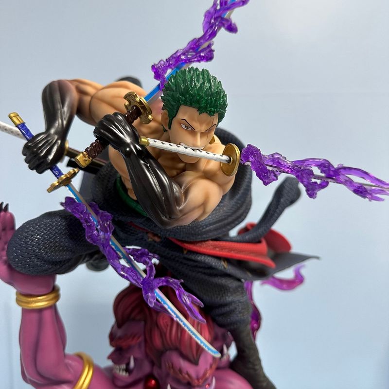 تمثال رورونوا زورو من ون بيس ب - مراجعة Anime One Piece Merchandise وسعره
